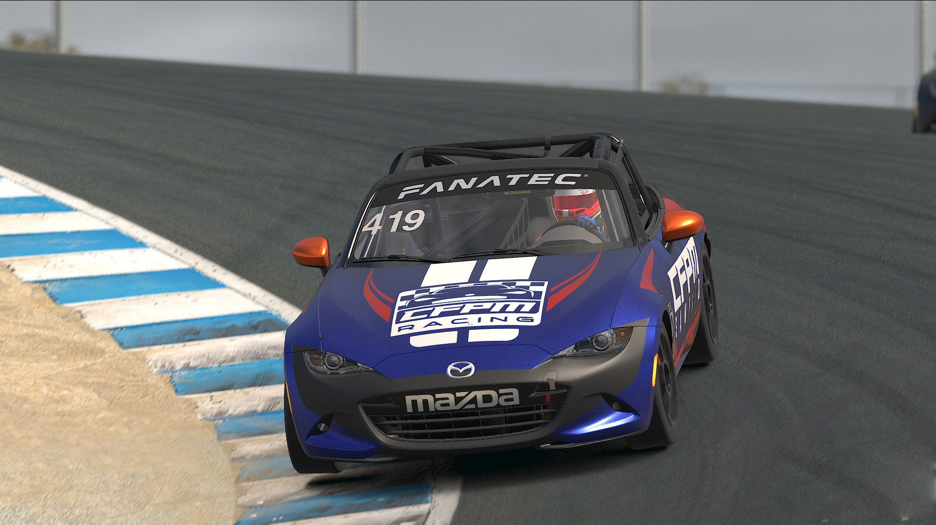 A montanha-russa de Laguna Seca recebeu a MX5 Cup